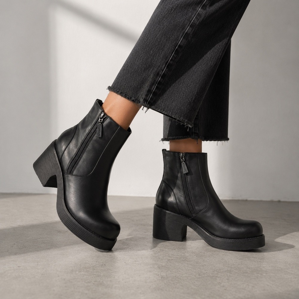 Esprit Womens Black Faux Leather Chunky Platform Ankle Boots Size 9 Side Zip
